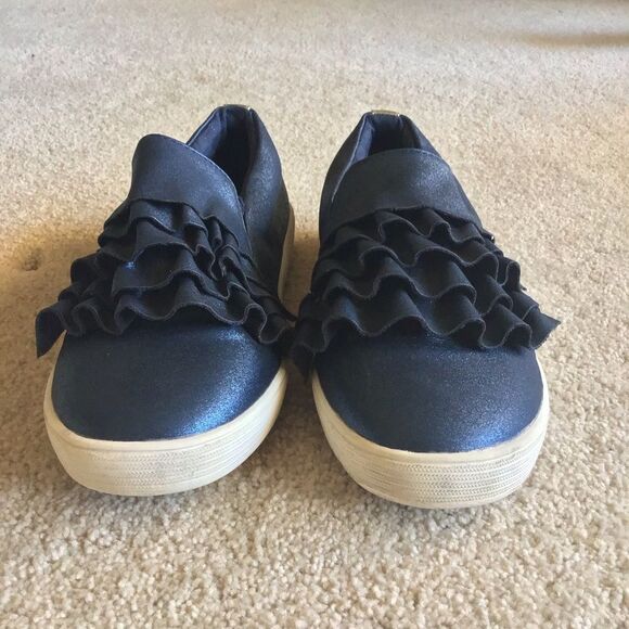 Kenneth Cole Metallic Navy Blue Ruffled Slip-On Shoes - Picture 7 of 10